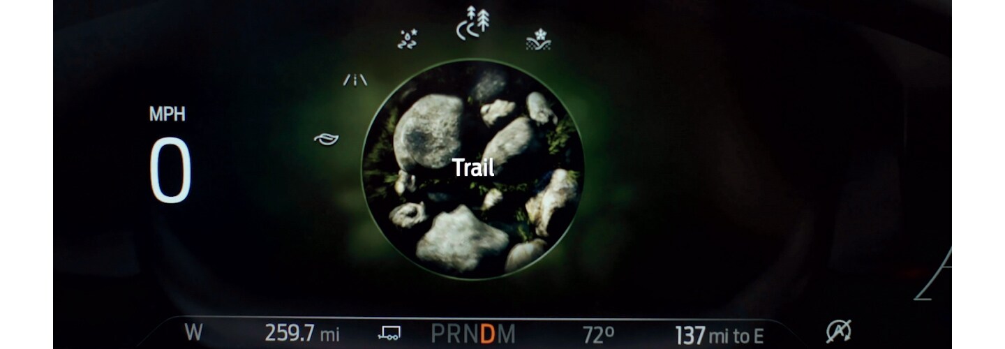 chế độ lái Trail trên xe ford